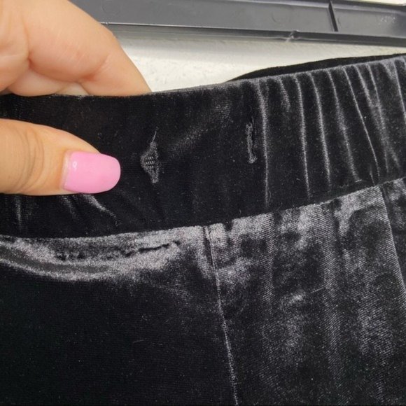 R.C.G. Black Velour Wide Leg Pants Size M NWOT - Picture 6 of 6